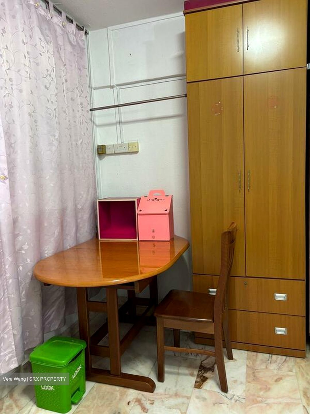 Blk 340 Jurong East Avenue 1 (Jurong East), HDB Executive #525160301